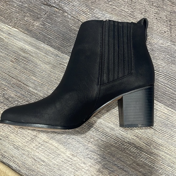 INC International Concepts Womens FAINN Closed Toe Ankle Chelsea Boots - Picture 11 of 15